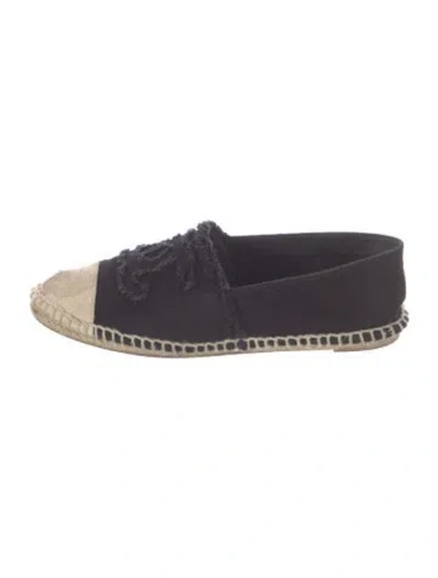 Pre-owned Chanel 2013 Interlocking Cc Logo Espadrilles In Black/neutrals