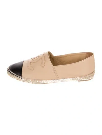 Pre-owned Chanel 2013 Interlocking Cc Logo Espadrilles In Neutral