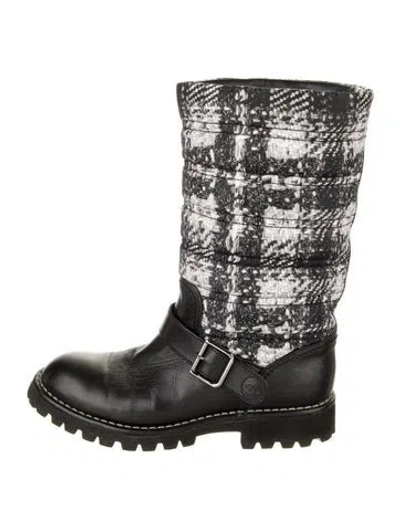 Pre-owned Chanel 2013 Interlocking Cc Logo Moto Boots In Black