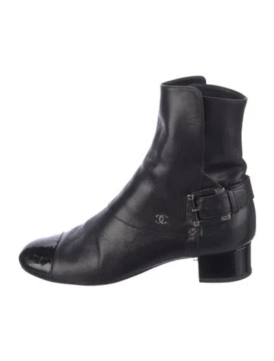 Pre-owned Chanel 2013 Interlocking Cc Logo Moto Boots In Black