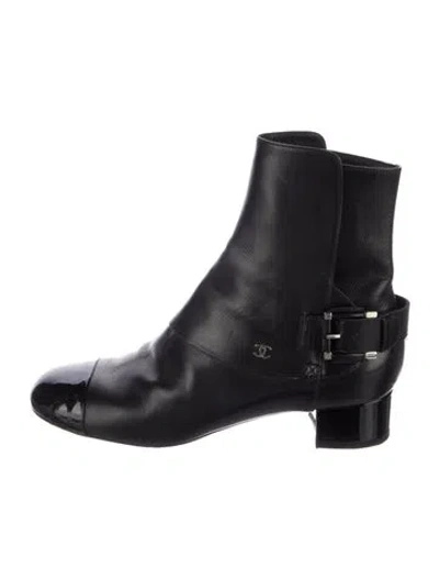 Pre-owned Chanel 2013 Interlocking Cc Logo Moto Boots In Black