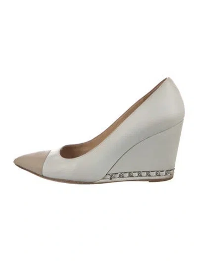 Pre-owned Chanel 2013 Interlocking Cc Logo Pumps