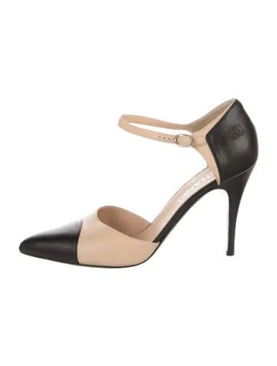 Pre-owned Chanel 2013 Interlocking Cc Logo Pumps