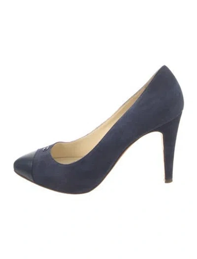 Pre-owned Chanel 2013 Interlocking Cc Logo Pumps In Blue