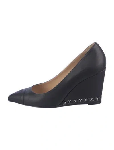 Pre-owned Chanel 2013 Interlocking Cc Logo Pumps In Blue