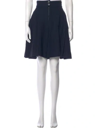 Pre-owned Chanel 2013 Knee-length Shorts In Blue