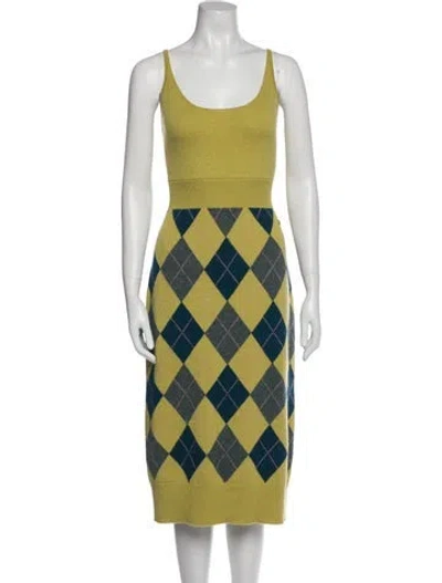 Pre-owned Chanel 2013 Midi Length Dress In Green