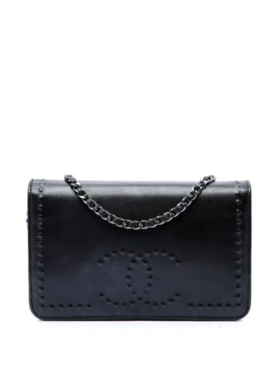 Pre-owned Chanel 2013-2014 Cc Embossed Lambskin Wallet On Chain Crossbody Bag In Black