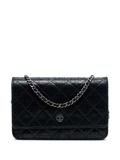 Pre-owned Chanel 2013-2014 Cc Quilted Crinkled Patent Wallet On Chain Crossbody Bag In Black