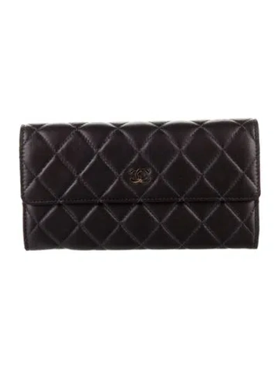 Pre-owned Chanel 2013-2014 Interlocking Cc Logo Trifold Wallet In Purple