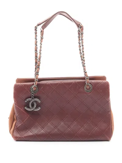Pre-owned Chanel 2013-2014 Large Calfskin Diamond Embossed Cc Zip Shopping Tote Bag In Brown