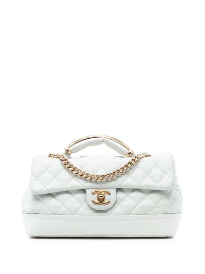 Pre-owned Chanel 2013-2014 Medium Caviar Globe Trotter Flap Satchel In White