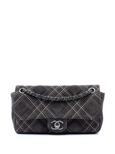 Pre-owned Chanel 2013-2014 Paris Edinburgh Medium Stitched Suede Saltire Single Flap Shoulder Bag In Gray