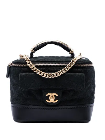 Pre-owned Chanel 2013-2014 Quilted Iridescent Caviar Globe Trotter Vanity With Chain Satchel In Black