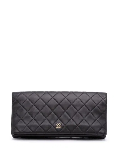 Pre-owned Chanel 2014-2015 Cc Quilted Lambskin Foldover Clutch Bag