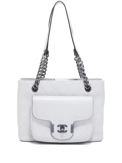 Pre-owned Chanel 2014-2015 Cc Quilted Tote Bag In White