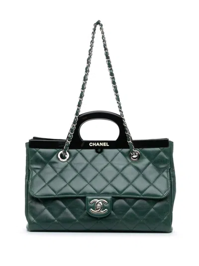 Pre-owned Chanel 2014-2015 Small Glazed Calfskin Cc Delivery Tote Satchel In Green