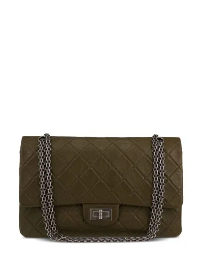 Pre-owned Chanel 2014 2.55 Shoulder Bag In Green