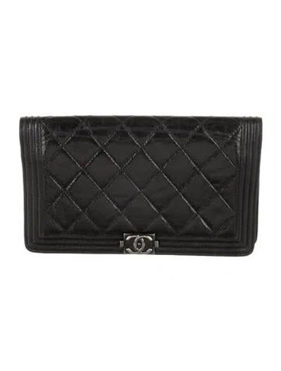 Pre-owned Chanel 2014 Boy Yen Wallet In Black
