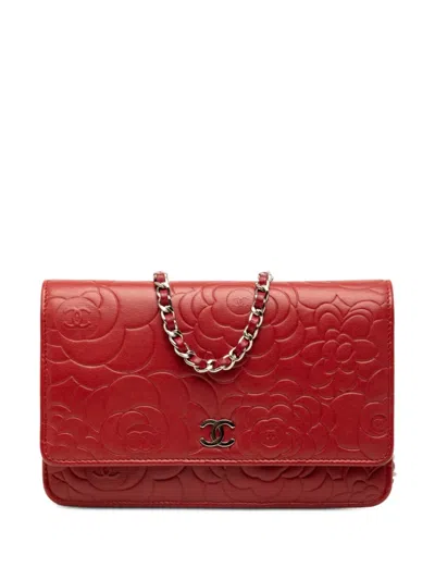 Pre-owned Chanel 2014 Cc Embossed Lambskin Camellia Wallet On Chain Crossbody Bag In Red