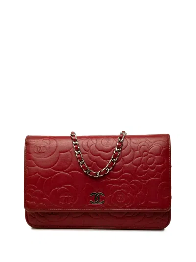 Pre-owned Chanel 2014 Cc Embossed Lambskin Camellia Wallet On Chain Crossbody Bag In Red