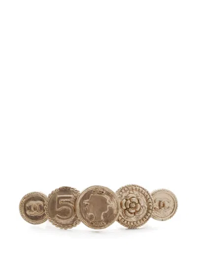 Pre-owned Chanel 2014 Cc Mark Coin Hair Clip In Gold