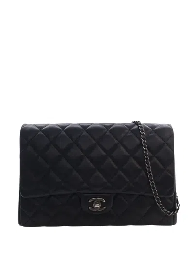 Pre-owned Chanel 2014 Cc Quilted Lambskin Flap Clutch With Chain Shoulder Bag In Black