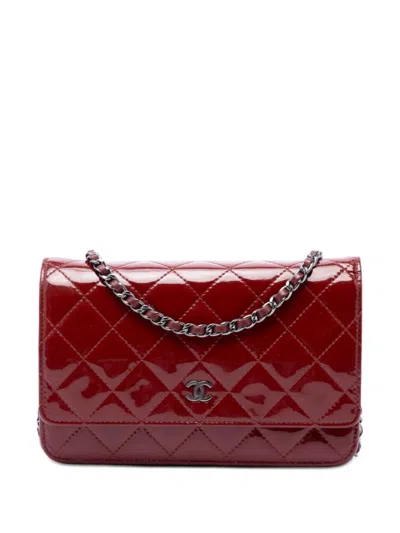 Pre-owned Chanel 2014 Cc Quilted Patent Wallet On Chain Crossbody Bag In Red