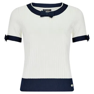 Pre-owned Chanel 2014  Navy And White Contrast Ribbed Pullover Top