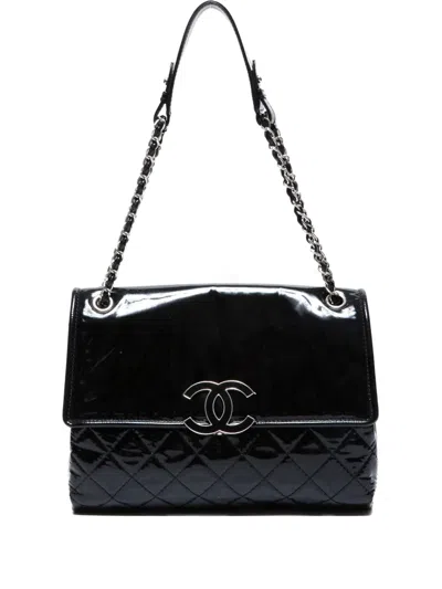 Pre-owned Chanel 2014 Diamond-quilted Shoulder Bag In Black