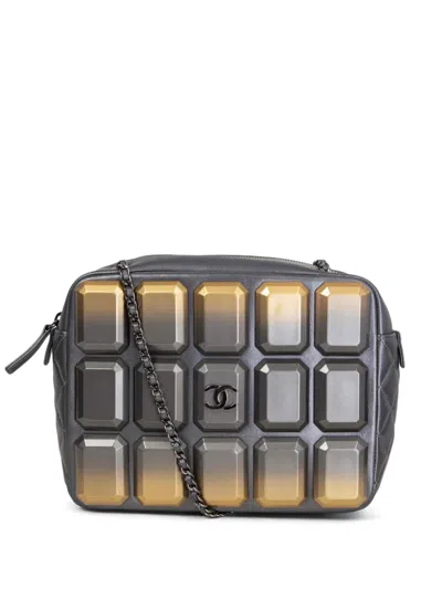 Pre-owned Chanel 2014 Evening Art Shoulder Bag In Grey