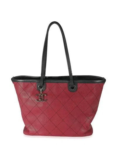 Pre-owned Chanel 2014 Fever Diamond-stitched Tote Bag In Red