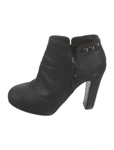 Pre-owned Chanel 2014 Interlocking Cc Logo Boots In Black