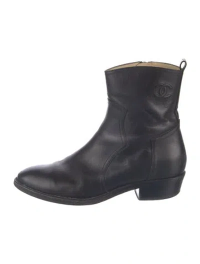 Pre-owned Chanel 2014 Interlocking Cc Logo Boots In Black