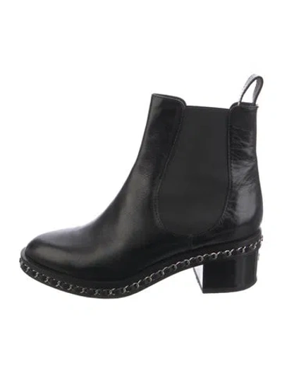 Pre-owned Chanel 2014 Interlocking Cc Logo Chelsea Boots In Black