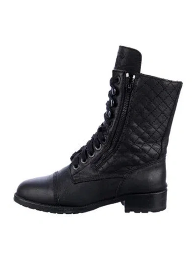 Pre-owned Chanel 2014 Interlocking Cc Logo Combat Boots In Black