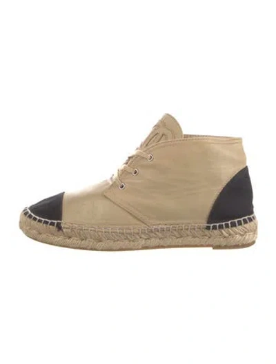 Pre-owned Chanel 2014 Interlocking Cc Logo Espadrille Sneakers In Neutrals