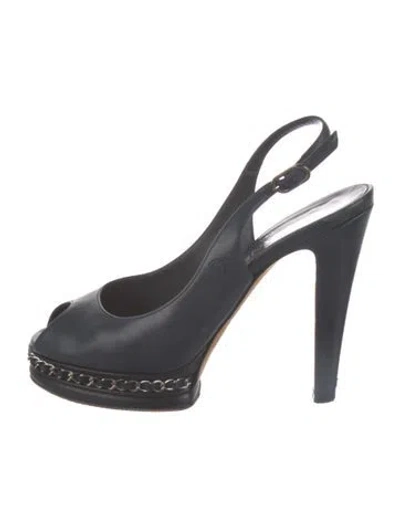 Pre-owned Chanel 2014 Interlocking Cc Logo Slingback Pumps In Blue