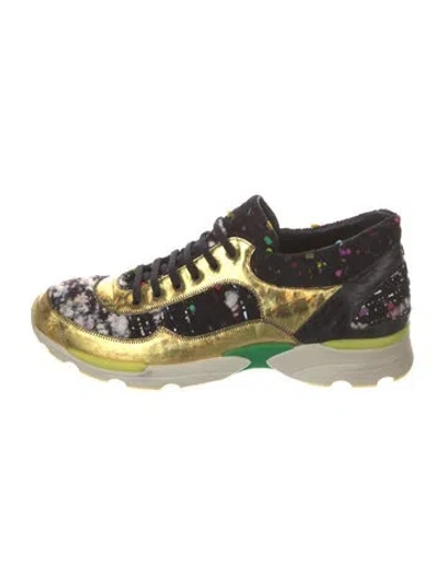 Pre-owned Chanel 2014 Interlocking Cc Logo Sneakers In Black