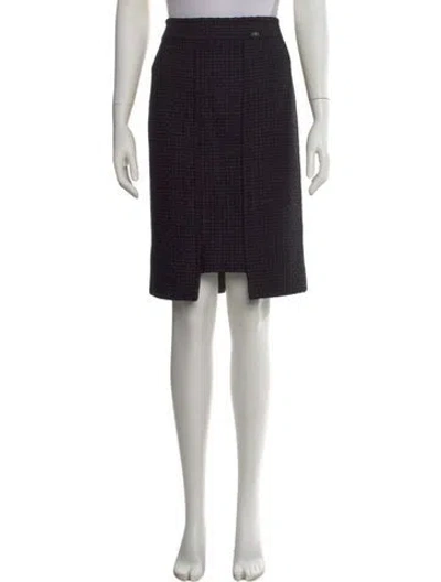 Pre-owned Chanel 2014 Knee-length Skirt In Black