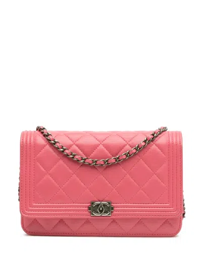Pre-owned Chanel 2014 Lambskin Boy Wallet On Chain Crossbody Bag In Pink