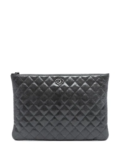 Pre-owned Chanel 2014 Large Quilted Iridescent Patent O Case Clutch Bag In Black