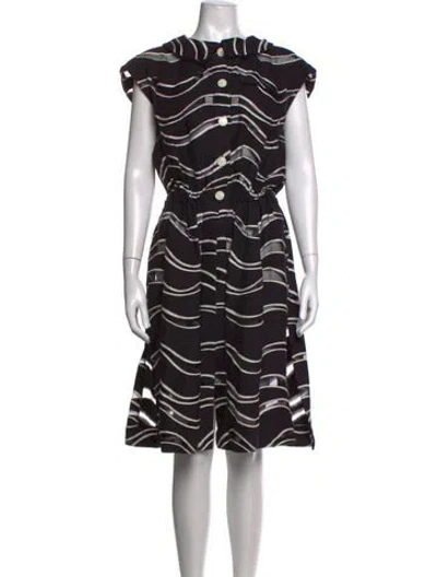 Pre-owned Chanel 2014 Midi Length Dress In Black