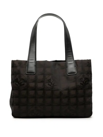 Pre-owned Chanel 2014 New Travel Line Nylon Tote Bag In Brown
