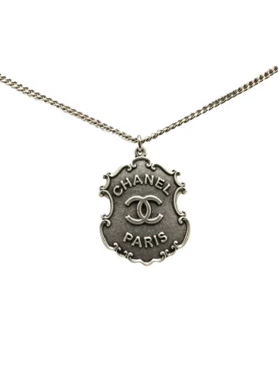 Pre-owned Chanel 2014 Paris-dallas Silver Cc Sheriff Badge Pendant Necklace Costume Necklace In 银色