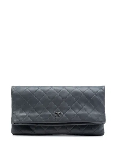 Pre-owned Chanel 2014-2015 Cc Quilted Lambskin Foldover Clutch Bag In Gray