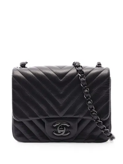 Pre-owned Chanel 2014-2015 Chevron V-stitch Shoulder Bag In Black