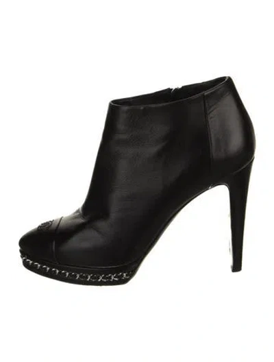 Pre-owned Chanel 2014-2015 Interlocking Cc Logo Boots In Black