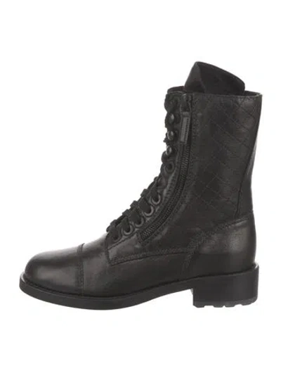 Pre-owned Chanel 2014-2015 Interlocking Cc Logo Combat Boots In Black