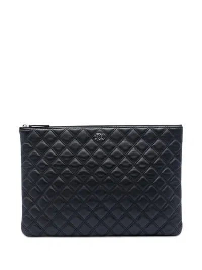 Pre-owned Chanel 2014-2015 Large Quilted Lambskin Double Stitch O Case Clutch Bag In Black